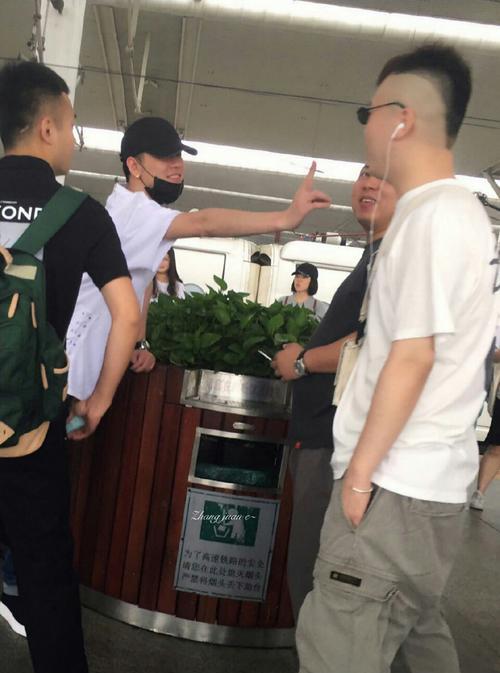 逆境中求生存，顺境中谋发展（以逆风之处）