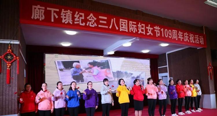 2023年三八妇女节庆祝标语横幅怎么制作？有哪些创意设计？