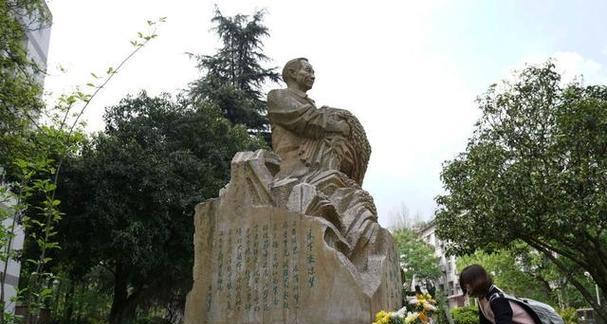 清明节袁隆平有哪些著名句子？（《祭田之思：袁隆平与清明节》）