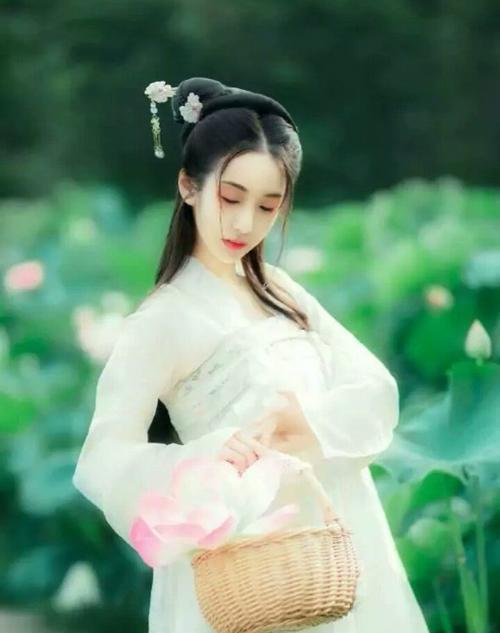 缱绻柔情，流连细腻，红颜娇艳，仙姿飘逸，唯美之极（缱绻柔情）