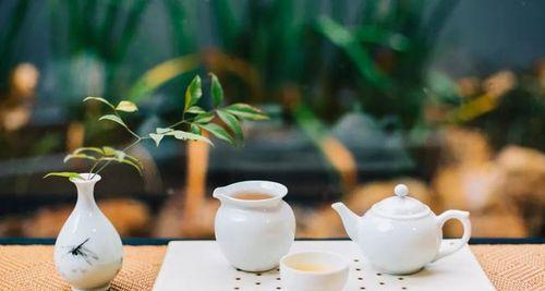 玉的高雅美丽（探寻中华文化中的传统美学）