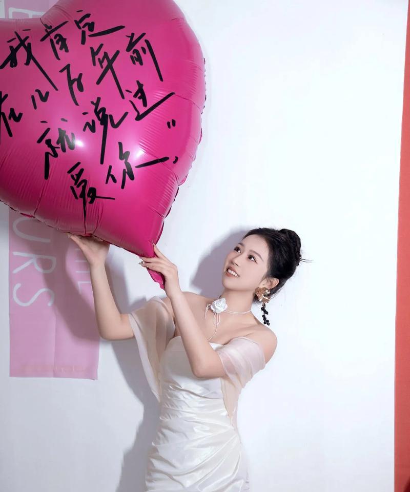 2024光棍节抖音唯美好句（唯美短句与温馨画面）